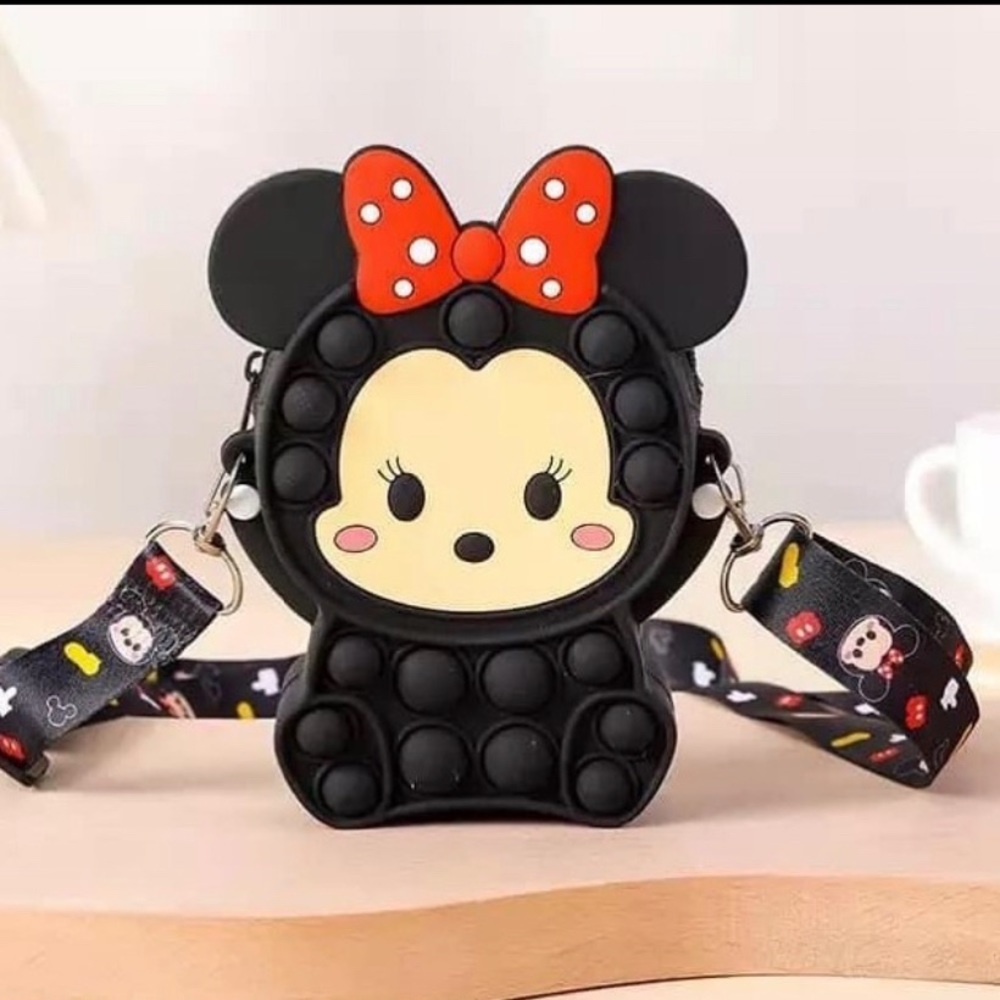 New pop it Minnie purse